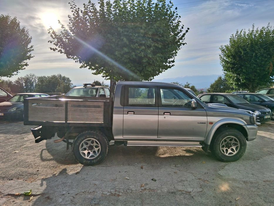 Mitsubishi l200 strakar 4x4 usada