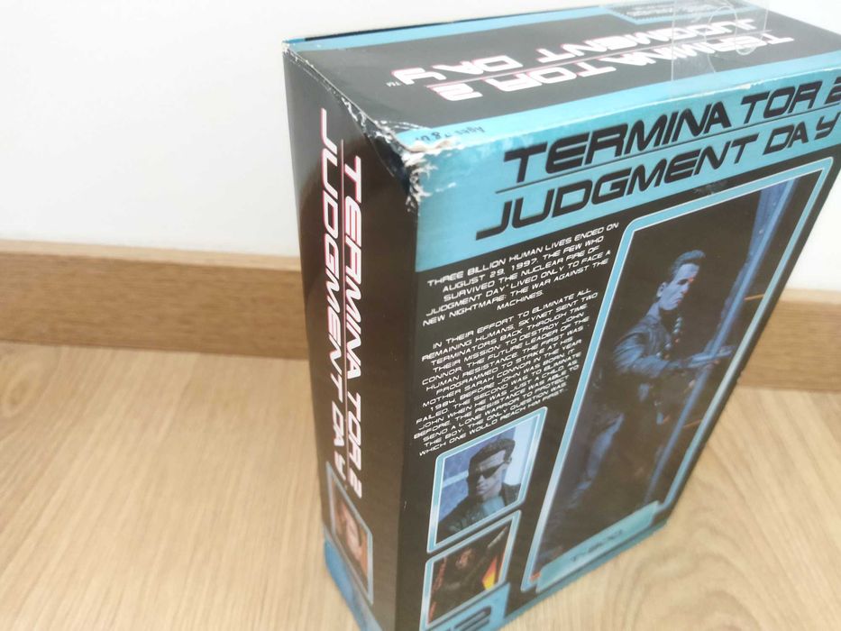 NECA Terminador 2 Judgment Day T-800 T-1000