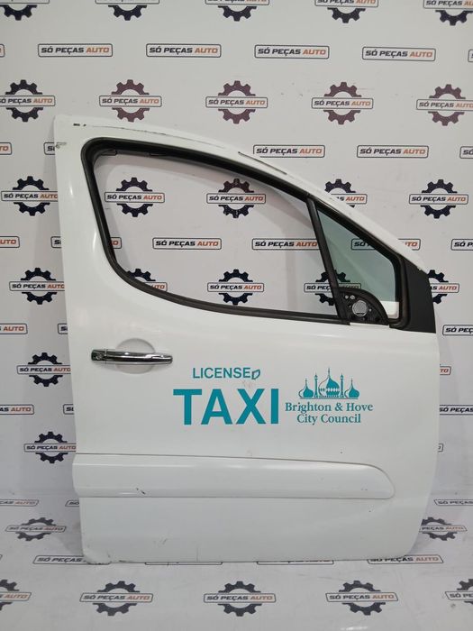 PORTA FRENTE DIREITA BRANCA PEUGEOT PARTNER 1.6BLUEHDI ANO: 2016
