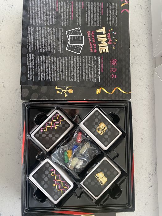 gra planszowa towarzyska party time party alias