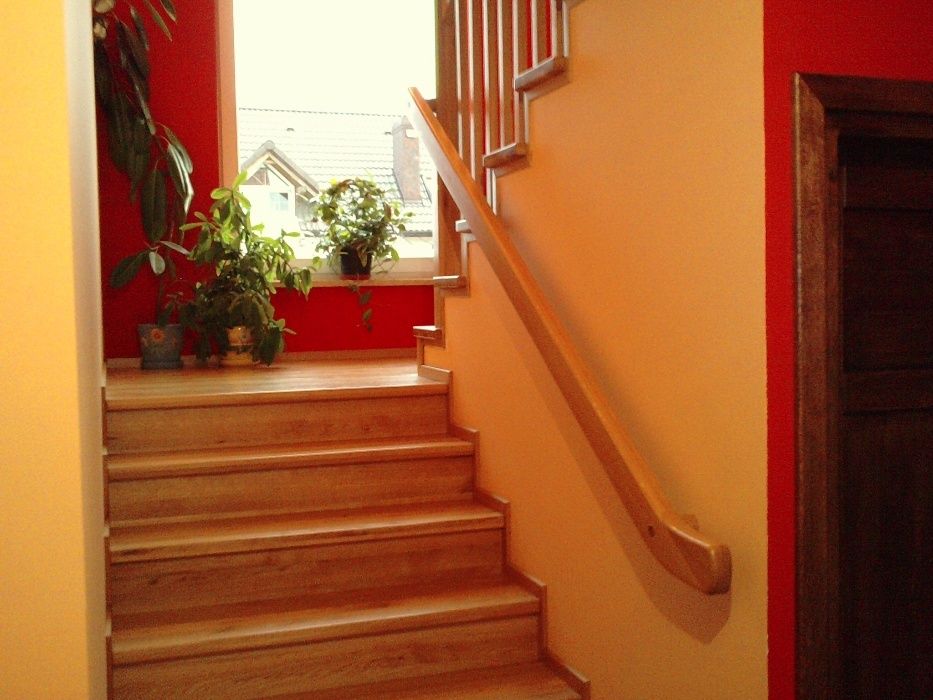 Schody drewniane na beton