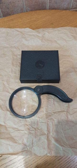 Лупа увеличительная ЛПК-471 производства СССР.