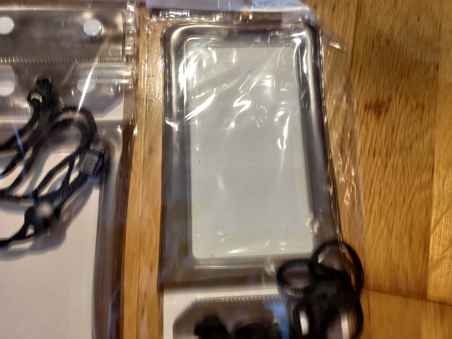 2x Bolsa à Prova D'Água pra Telemóvel iPhone, Impermeável (Novas)