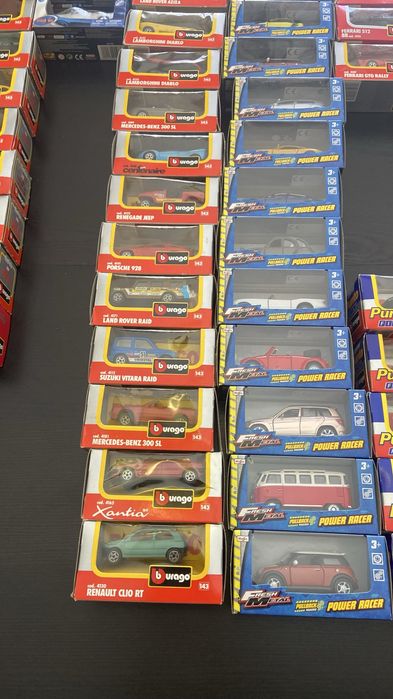 Carros miniaturas 1/43