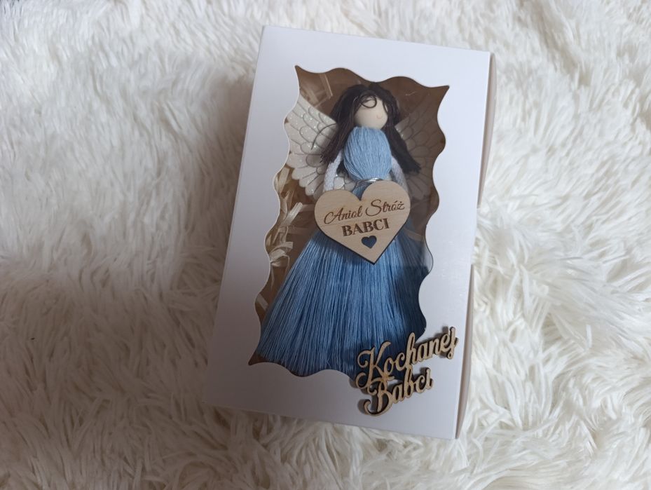 Anioł stróż dzień Babci i Dziadka prezent ze sznurka makrama