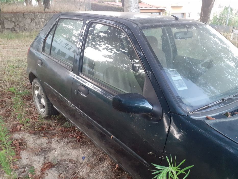 Vendo Ford fiesta 1.1 gasolina