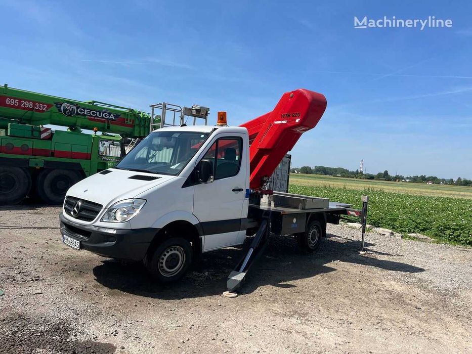 Podnośnik koszowy Wumag WTB 220