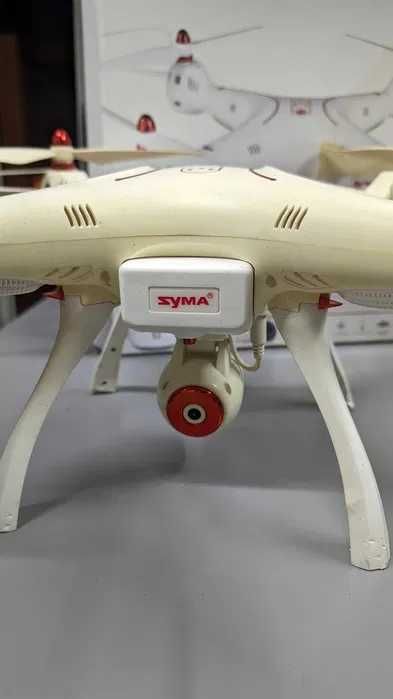 Drone Syma x8sw com varias peças extras