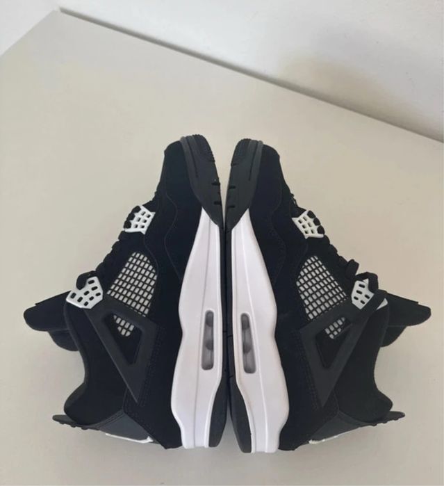 Jordan 4 white thunder