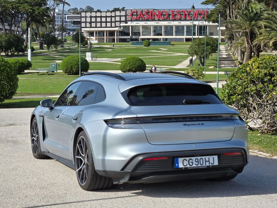 Porsche Taycan Sport Turismo 4S