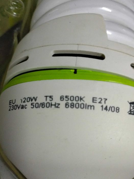 Lâmpada 220V 6500k 6800lum E27