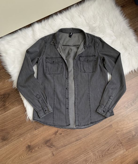 Жіноча джинсова сорочка безкоштовно