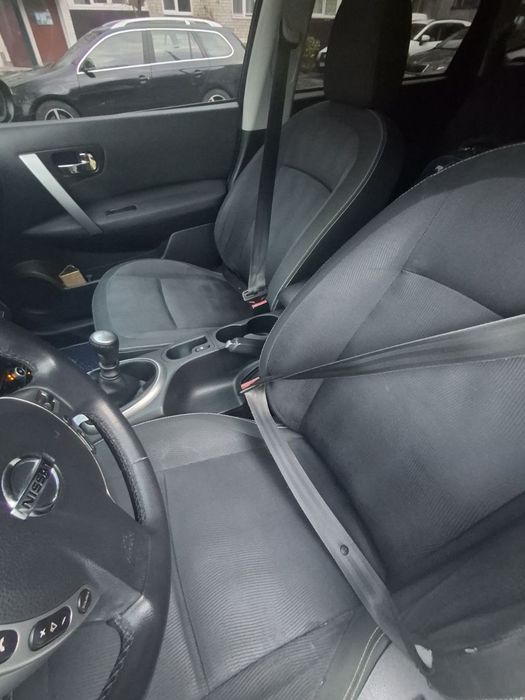 Nisan Qashqai+2 2010 рік