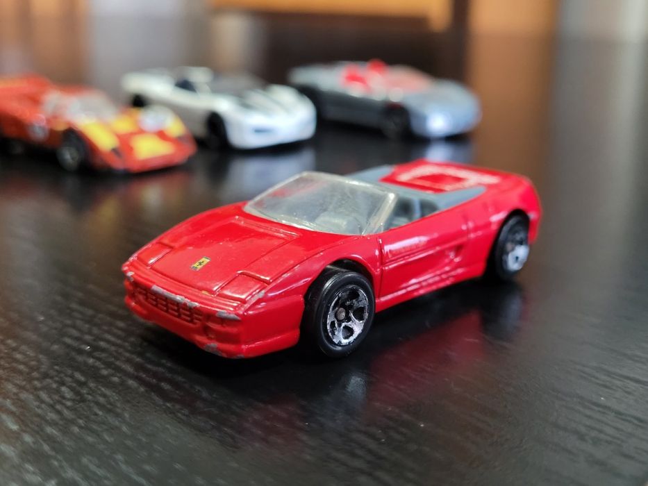 Conjunto 4 Hotwheels Ferrari
