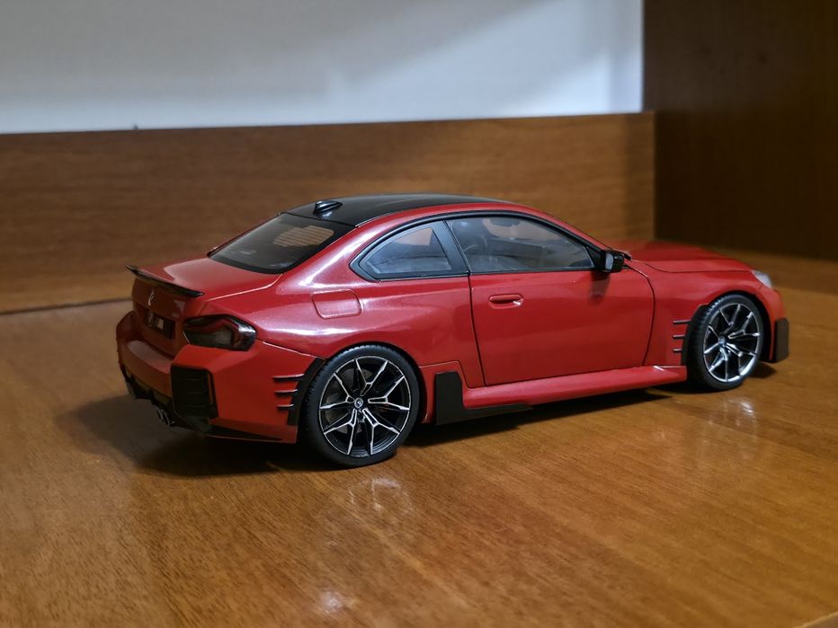 Модель автомобіля BMW M2 Competition G87  1/18