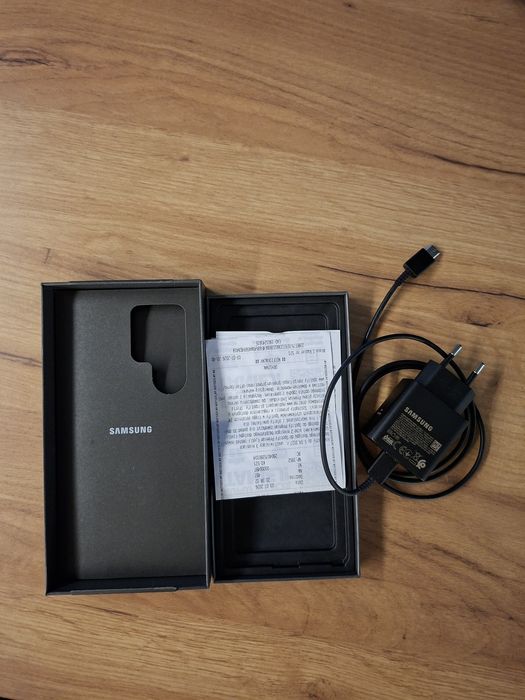 Samsung Galaxy S25 Ultra 256 GB / 16 GB RAM – Titanium Black