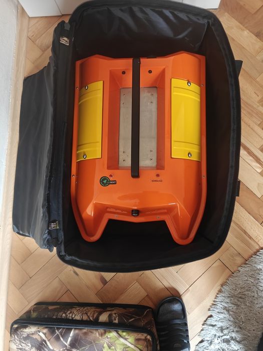 Łódka zanętowa Magnum mini Naviboat, Toslon TF520