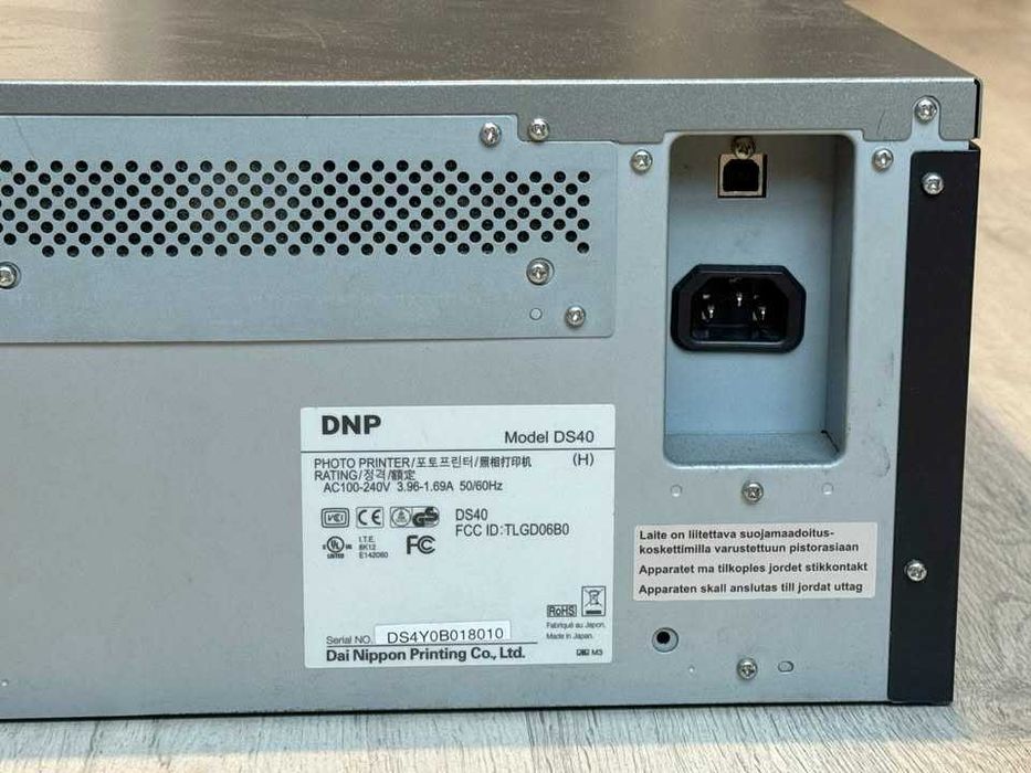 Sprzedam drukarkę foto termo sublimacyjną DS40 firmy DNP