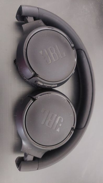 Auriculares JBL usados