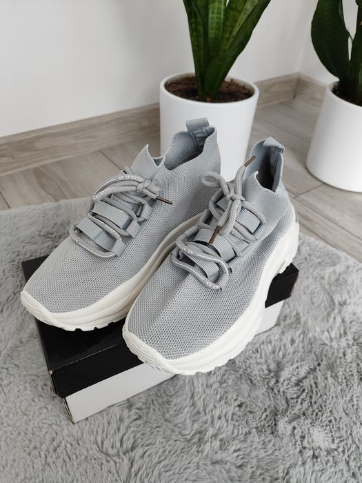 Szare buty sportowe r. 37 skarpetkowe nowe z metką