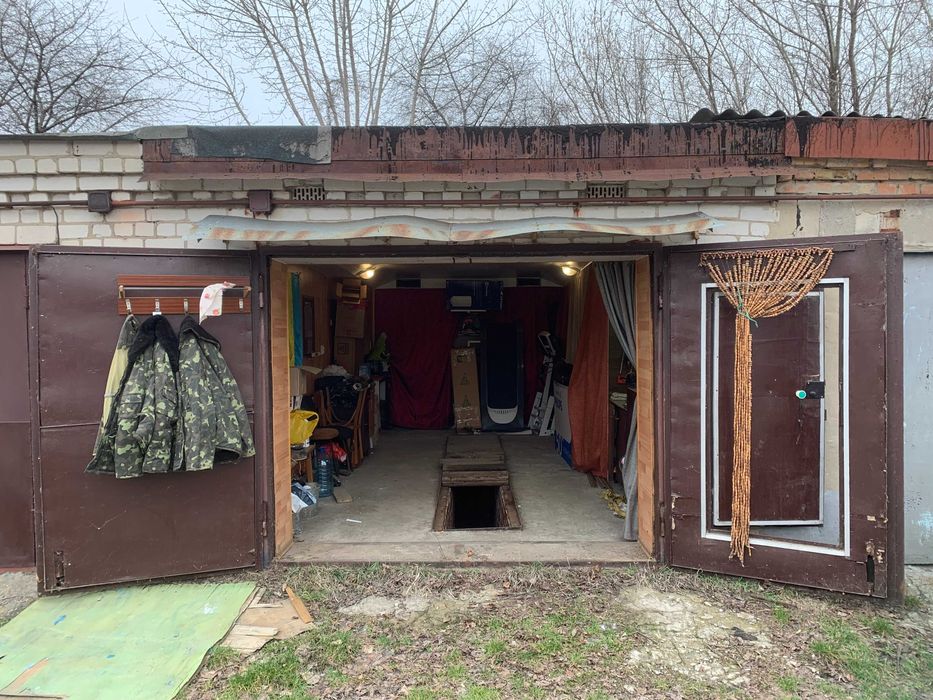 Продам цегляний гараж в ГК 2, р-н Торгмаш, за об'їздною