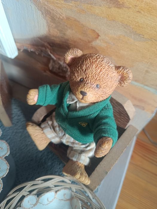 Domek lite drewno - wszystkie elementy ruchome. Rękodzieło z jarmarku.