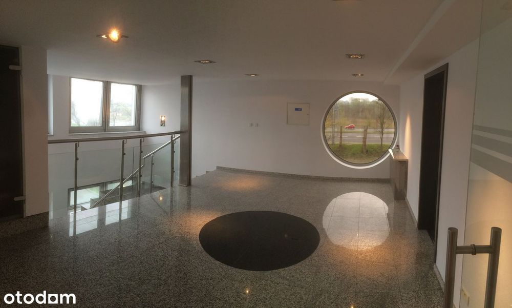 Pomieszczenie biurowe 34m2