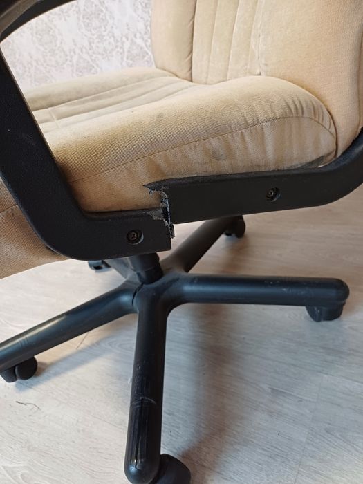 Кресло офисное на запчасти