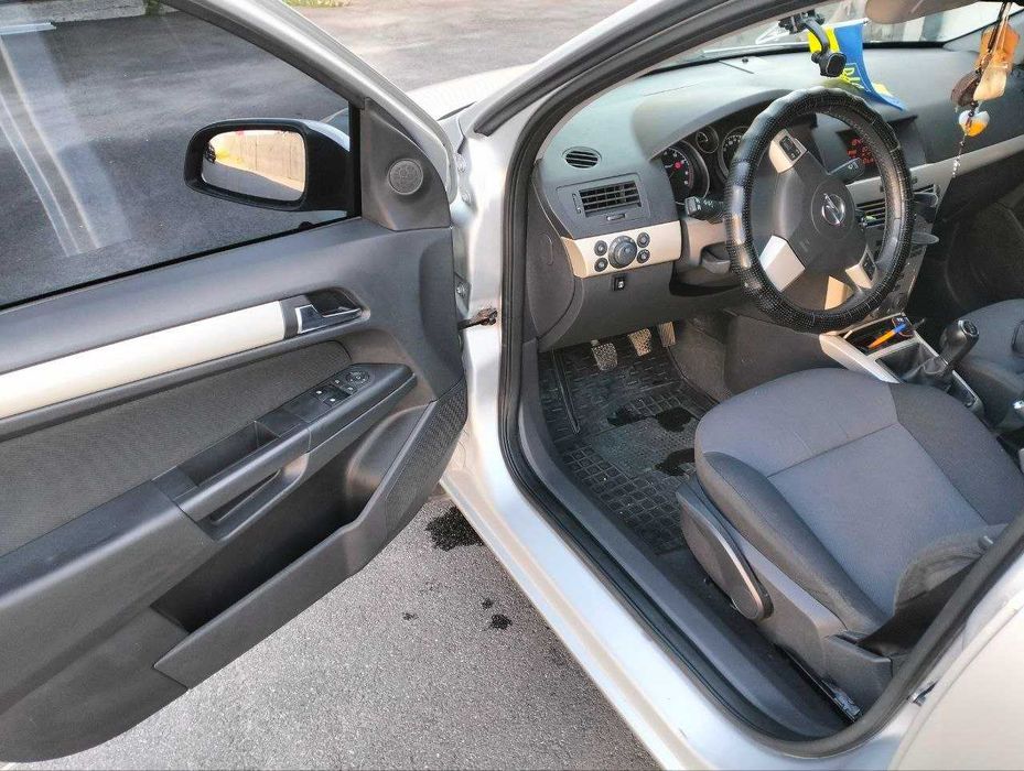 Opel Astra H 2008 газ-бензин