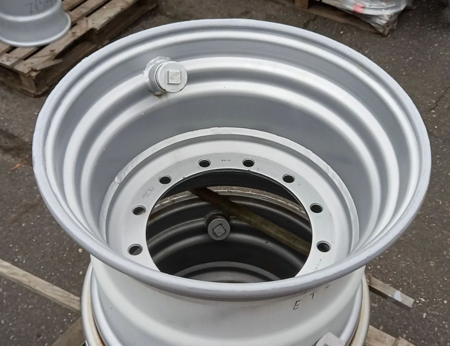 FELGA/KOŁO TARCZOWE DW20X26 12OTW. ET-55 GKN