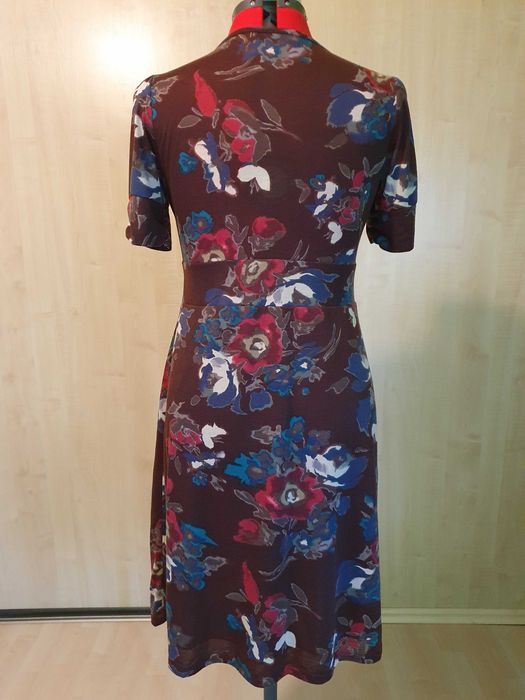 Sukienka z elastycznej dzianiny sweterkowej, rozm. 38-40/M-L