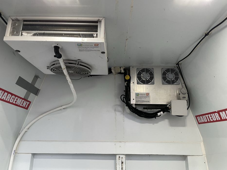 Volkswagen Caddy рефрижератор