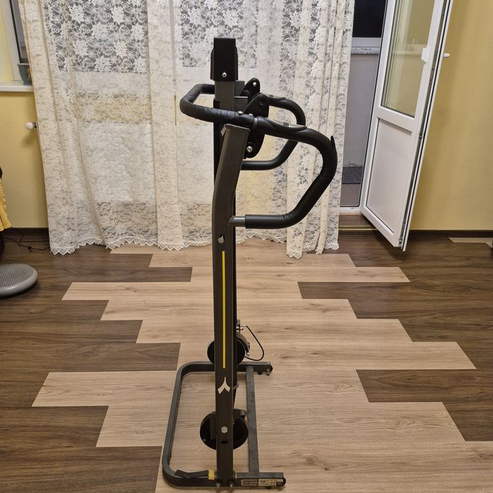 Механічна бігова доріжка