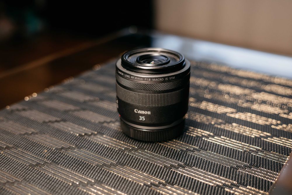 Canon 35mm 1.8 RF - super stan
