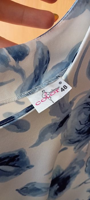 Sukienka damska elegancka kwiaty 48 46