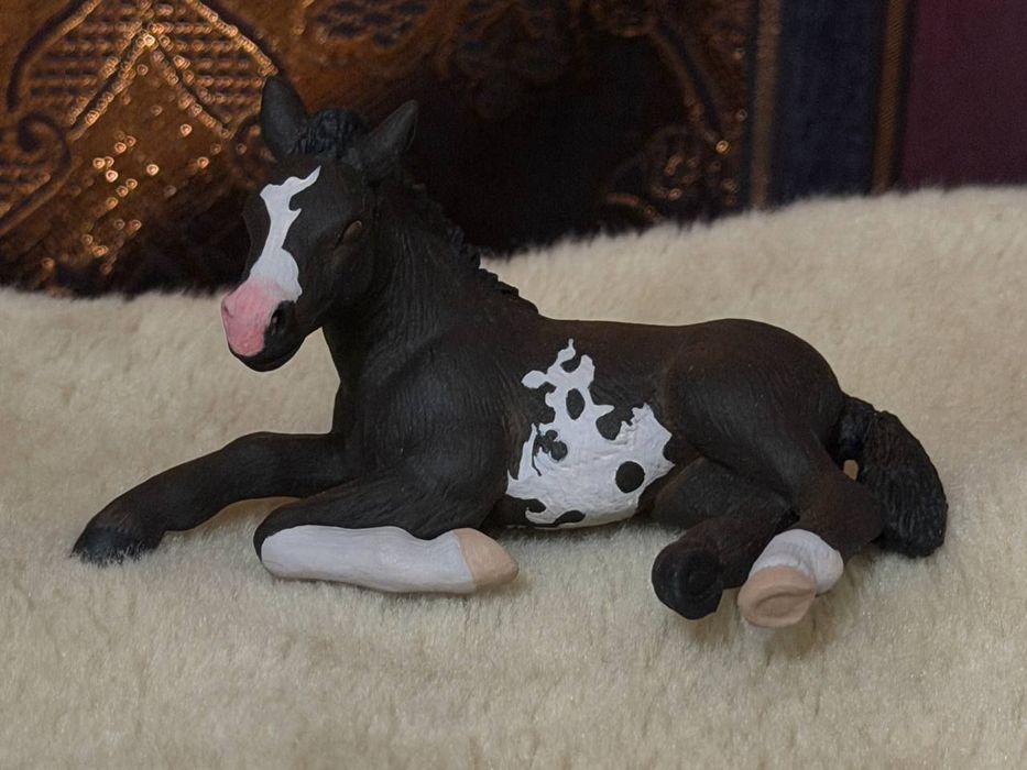 Schleich фигурка жеребенка перекрас