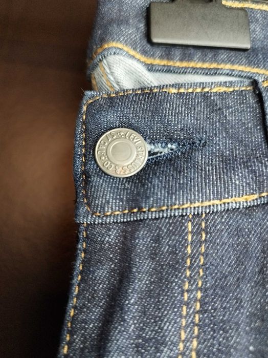 Calças originais Levi's, mulher.