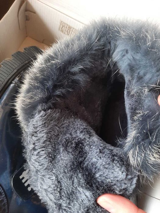 Зимові шкіряні сапожки з натуральним хутром