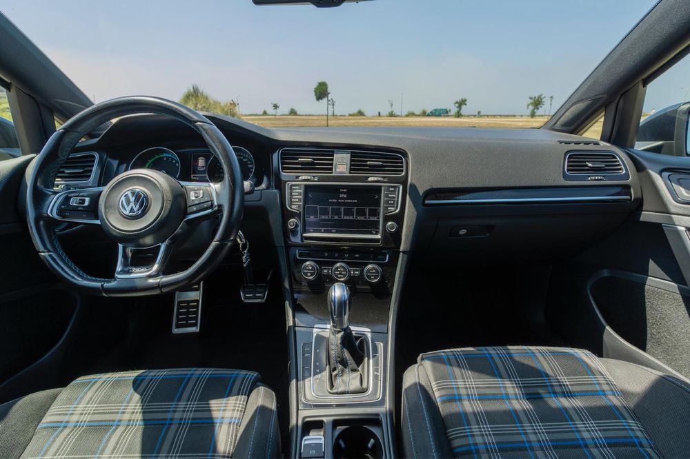 Golf gte hibrido 204 cv