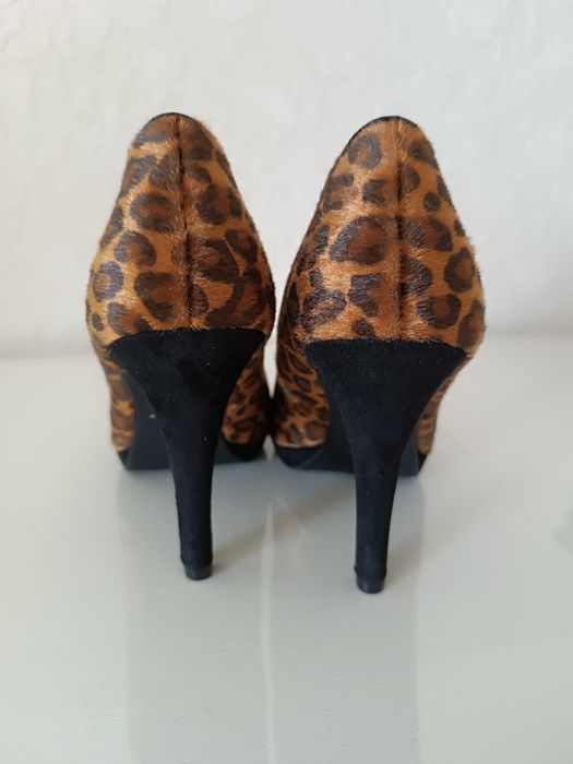 Marks Spencer стильні жіночі туфлі