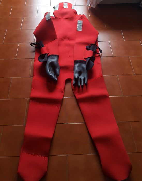 Fato de sobrevivência  nunca usado