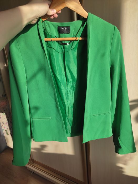 Піджак, жакет  жіночий с-м