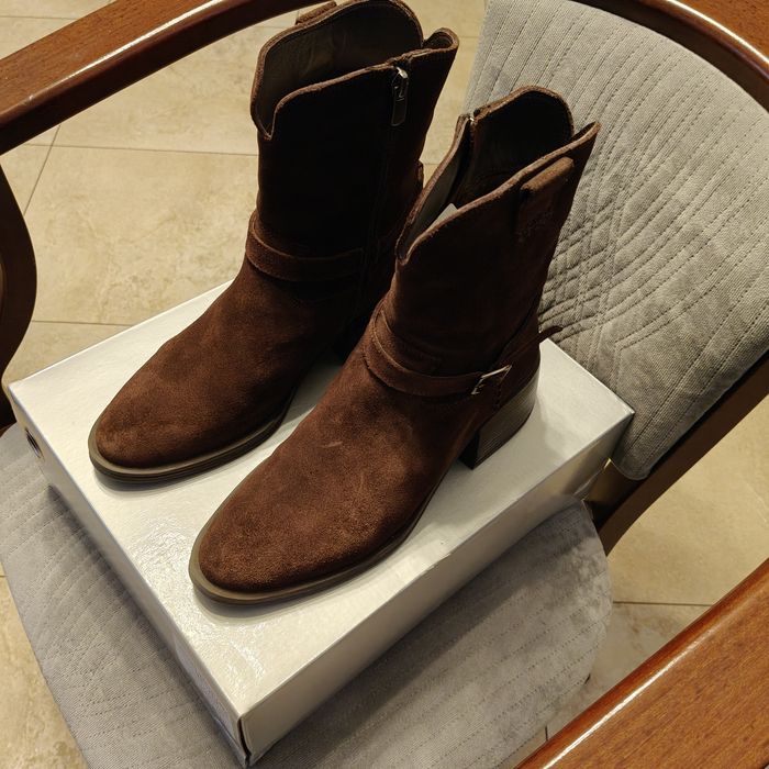 Buty damskie zamszowe brązowe