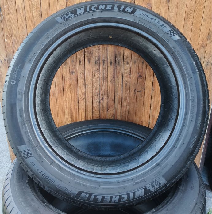 Шини Літо 265 45 R20 Michelin PILOT SPORT 4 SUV