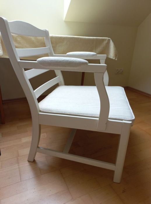 Biały fotel krzesło tron solidny drewno bdb