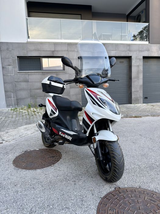 VENDO Keeway F-act 125 - (C/ 6700 KM!)