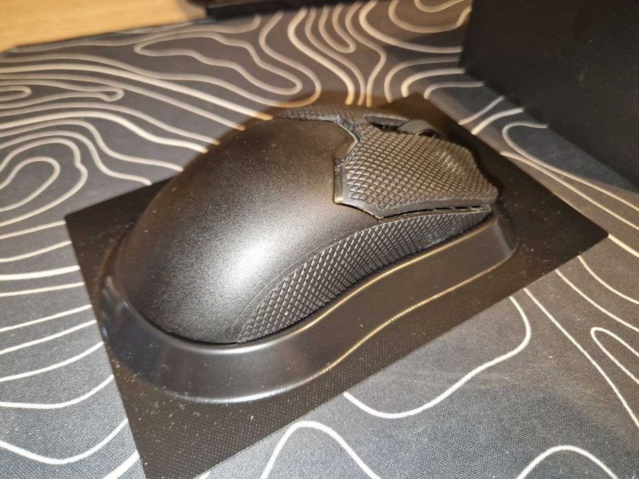 Мышка игровая"Razer Viper v2 pro"