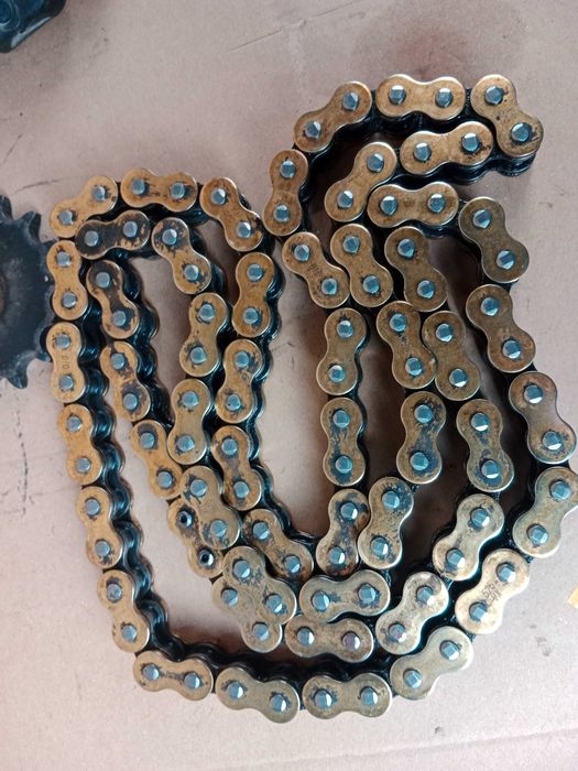 Kawasaki ZR7S 750 Napęd Zbierak Zębatka Przód Tył Łańcuch Gumy 99-05