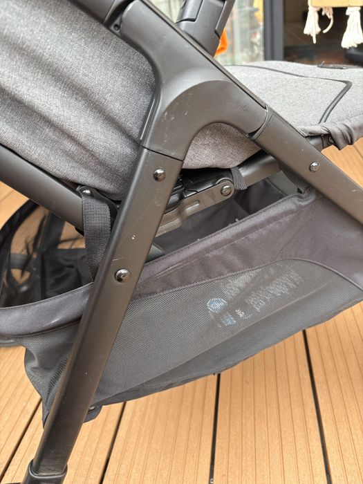 Wozek spacerowyJoie Signature Lx