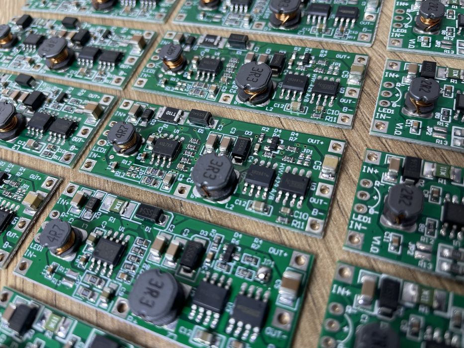 Плата UPS для роутера 12в. 9в. wi-fi PoE IP Камера